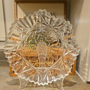 EUC Vintage Indiana Glass Bowl Fruit Design